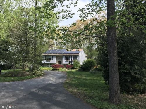 662 Benfield Rd, Severna Park, MD 21146-2446