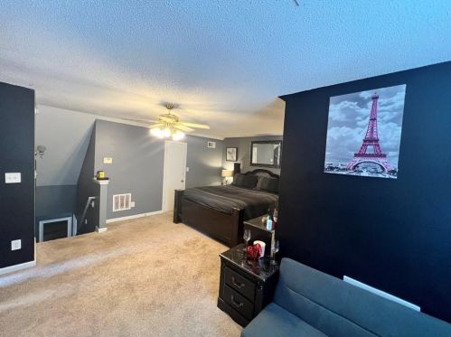 6664 Saganaw Dr, Rex GA 30273-2227 exterior