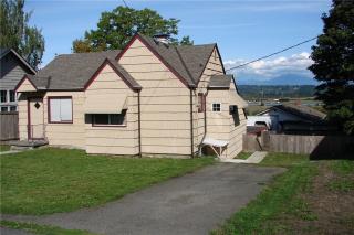 545 Pilchuck Path, Everett, WA 98201-1208