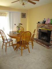 3299 Ashcroft Ave, Fresno, CA 93722-4102
