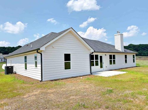 347 Courtland Rd, Jefferson, GA 30549-3581