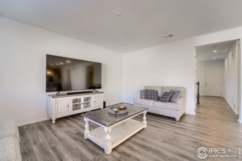 9735 Uravan St, Denver CO  80017 exterior