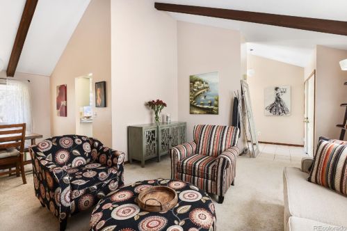 7854 Pontiac Ct, Englewood, CO 80112-2527