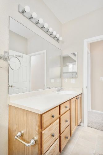 8136 Algonquian Cir, Aurora CO 80016-7018 exterior