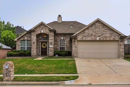 1905 Windcastle Dr, Midlothian TX  76063-5011 exterior