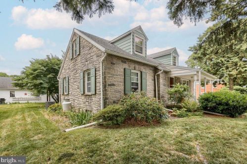 101 Linn St, Harrisburg, PA 17109-3910