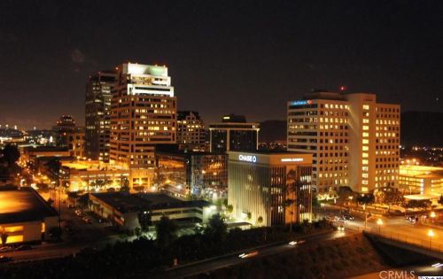 222 Monterey Rd, Glendale CA 91206-2052 exterior