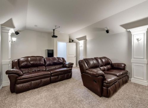 8753 Running River Ln, Fort Worth TX  76131-3373 exterior