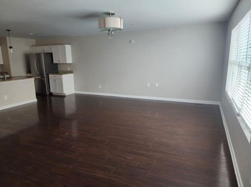 611 Sweet Bay Rdg, Holly Springs, GA 30188-3311