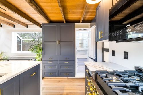 2854 Lincoln St, Englewood CO  80113-1541 exterior