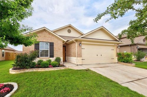 11921 Jamie Dr, Webberville, TX 78653-5094