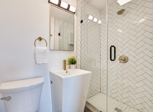 4401 Clarke Dr, Fort Worth TX  76135-2104 exterior