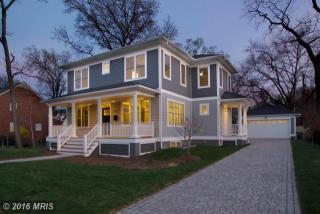 912 22nd St, Arlington, VA 22202-2625