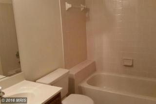 18641 Clovercrest Cir, Olney MD  20832-3054 exterior