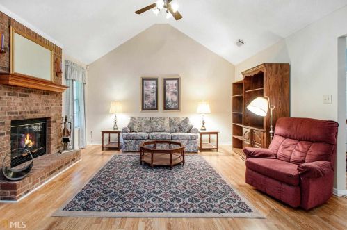 60 Priscilla Way, Newnan, GA 30265-3807