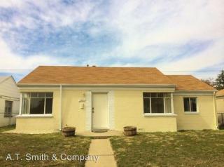 2881 Quebec St, Denver CO  80207-2942 exterior