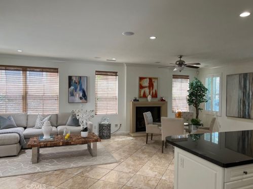 237 Mantle, Irvine CA  92618-1514 exterior