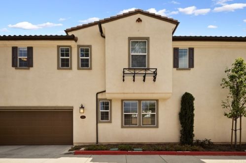 806 Gladys Ave, San Gabriel, CA 91776-2710