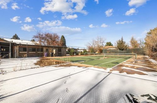 652 Magnolia St, Denver CO  80220-6036 exterior