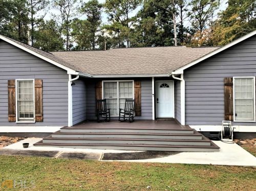 103 Huntcliff Ct, Lagrange, GA 30240-9701