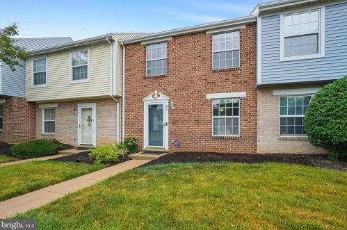 42 Williamstown Cir, York, PA 17404-9434