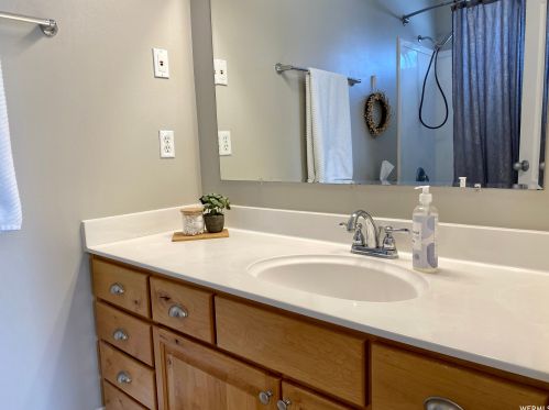 205 375, Providence UT 84332-9308 exterior