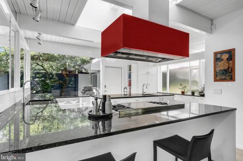 279 Ridgeview Rd, Princeton NJ  08540-7665 exterior