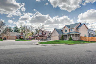 3668 Uravan St, Denver, CO 80013-3458