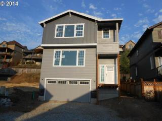 3542 Franklin St, Camas, WA 98607-6904