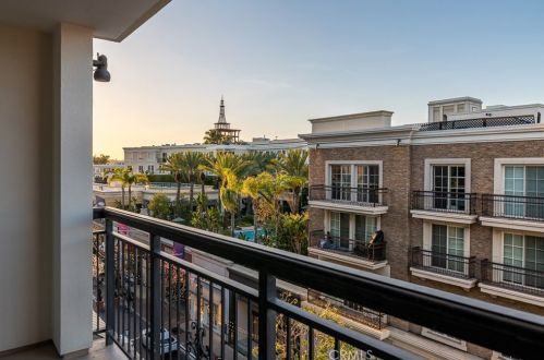 519 Caruso Ave, Glendale CA  91210-1518 exterior