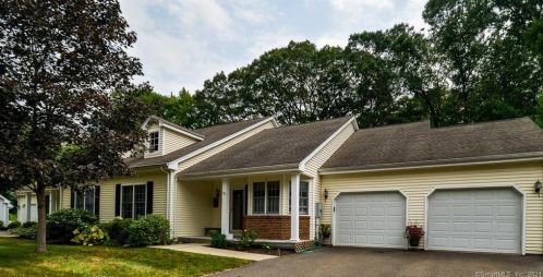125 Kings Way, Windsor CT  06095-3570 exterior