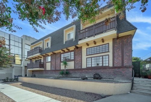 4317 Mammoth Ave, Van Nuys, CA 91423-3639