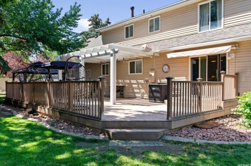 2187 Laver Ct, Sandy UT 84092-4112 exterior