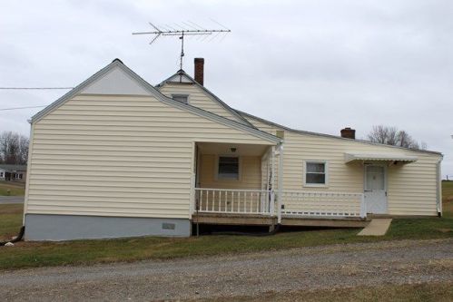 155 Bee Line Dr, Meadowcreek, VA 24333-6137
