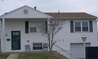 3929 Ivorton Rd, Columbus, OH 43207-4176