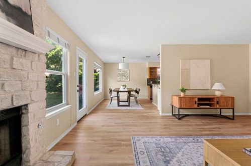5911 Brown Rock Trl, Austin TX  78749-3314 exterior