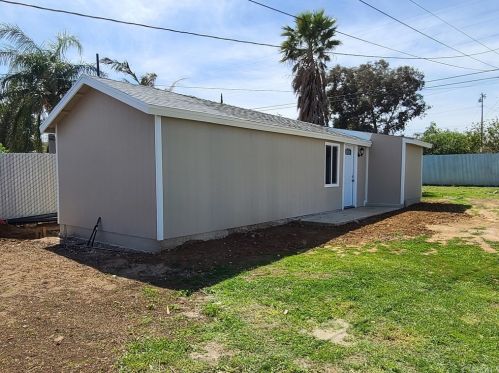 5085 Newcastle St, Riverside CA  92509-3530 exterior