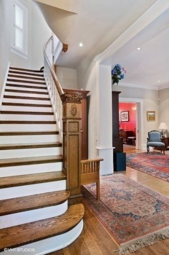434 Arlington Pl, Chicago, IL 60614-2716