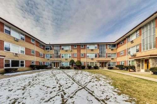 4326 Keystone Ave, Chicago, IL 60641-2135
