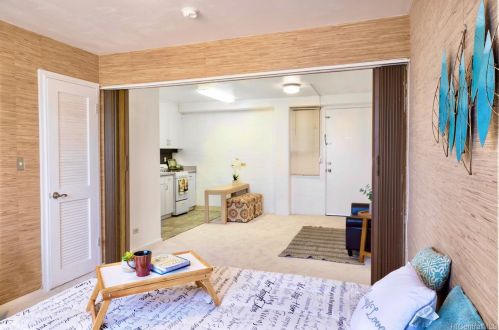 1469 Lusitana St, Honolulu, HI 96813-2062