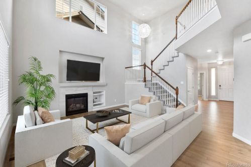 6632 Muscadine Ct, Denver CO  80016 exterior