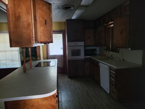 2901 Creston Ave, Fort Worth, TX 76133-1605