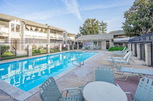 1904 Heywood St, Simi Valley CA 93065-3579 exterior