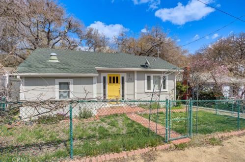 273 Pacific Ave, Lake Nacimiento, CA 93446-2409