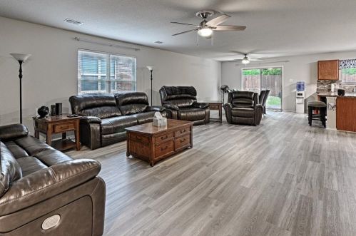 2909 Wispy Trl, Fort Worth TX  76108-8902 exterior