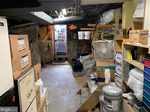 2140 10th St, Philadelphia PA 19148-3005 exterior