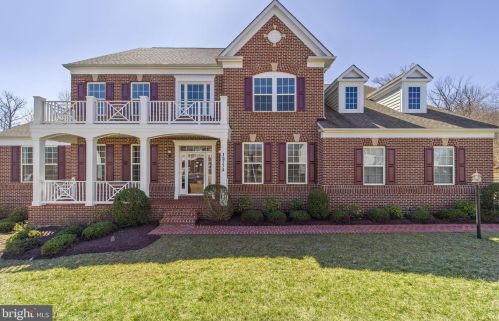 15774 Dorneywood Dr, Leesburg, VA 20176-5858
