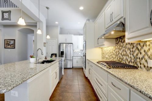 829 Catalina Ln, Austin TX  78737-4753 exterior