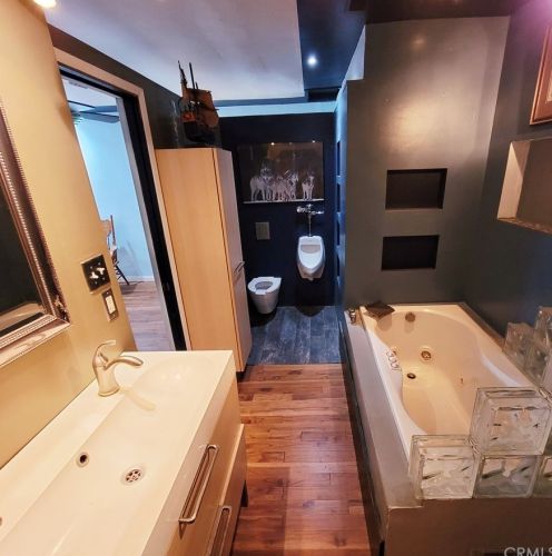 4411 Emerson St, Riverside CA  92506-2007 exterior