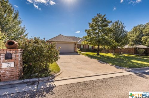 102 Drovers Run, Morgans Point, TX 76513-1337